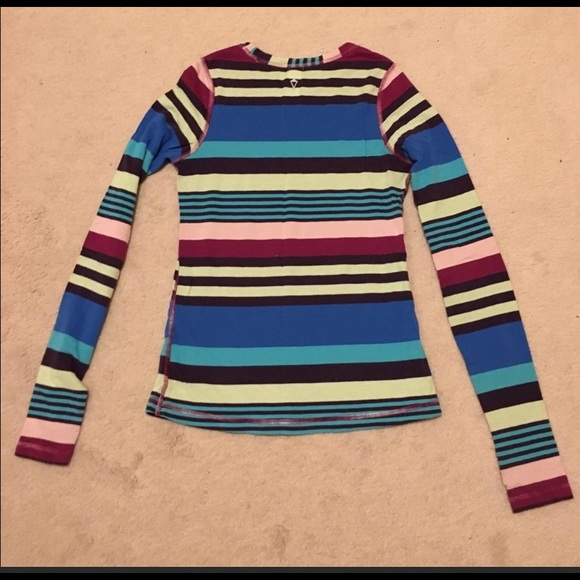 Ivivva (lululemon) Reversible Top - Picture 2 of 3